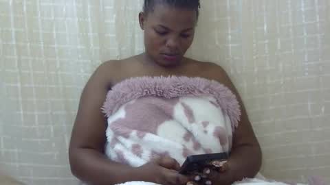 Snapshot of erotic_ebony56 chatting on October 15, 2025, 5:40 am erotic_ebony56 online show from October 15, 2025, 5:40 am