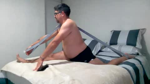 eroticflex online show from May 12, 2026, 4:09 am