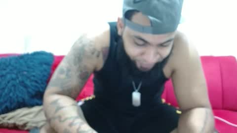 Eroticoblack online show from December 17, 2025, 3:23 am