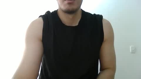 Snapshot of erra311 chatting on June 4, 2026, 3:51 pm erra311 online show from June 4, 2026, 3:51 pm