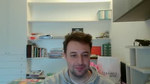 esibizionista 91 online show from January 30, 2025, 8:11 am