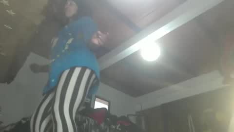 Eskela911 online show from January 7, 2025, 11:45 pm