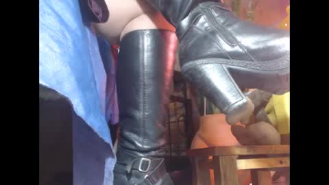 Eskela911 online show from February 15, 2026, 7:51 am