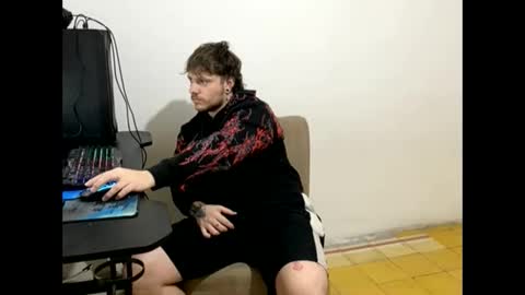 eskol212 online show from February 3, 2026, 4:10 am