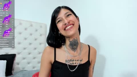 esmeralda  online show from February 21, 2025, 10:26 pm