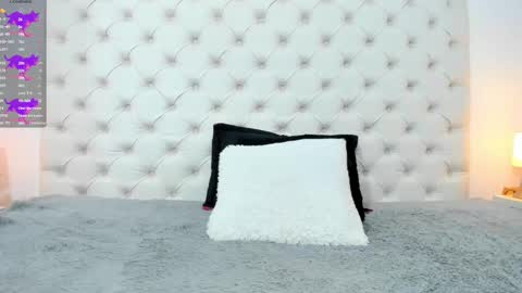 esmeralda  online show from March 4, 2025, 6:50 pm