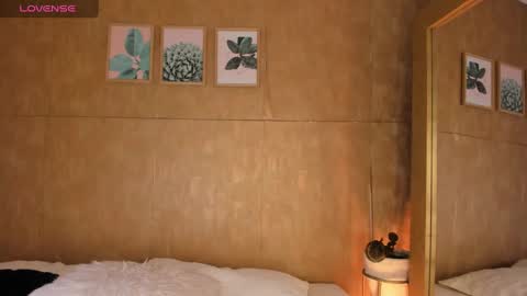 Snapshot of esmeralda__g chatting on March 7, 2025, 4:33 pm Esmeralda G online show from March 7, 2025, 4:33 pm