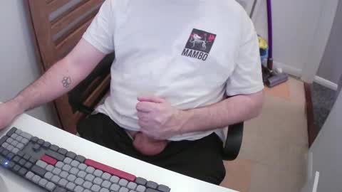 Snapshot of essex_wild chatting on February 15, 2026, 8:27 pm Morph online show from February 15, 2026, 8:27 pm