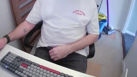 Snapshot of essex_wild chatting on February 16, 2026, 10:44 am Morph online show from February 16, 2026, 10:44 am