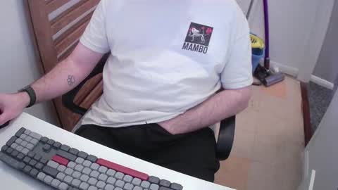 Snapshot of essex_wild chatting on February 17, 2026, 9:32 pm Morph online show from February 17, 2026, 9:32 pm