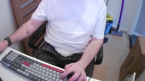 Snapshot of essex_wild chatting on March 4, 2026, 1:50 pm Morph online show from March 4, 2026, 1:50 pm