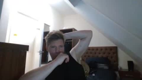 Snapshot of essexlad2022 chatting on June 11, 2026, 2:53 am essexlad2022 online show from June 11, 2026, 2:53 am