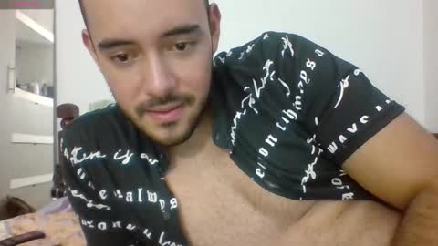Snapshot of esteban_star chatting on November 27, 2025, 11:18 pm Esteban Reyes independent model online show from November 27, 2025, 11:18 pm