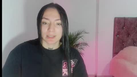 Snapshot of estefa1 chatting on December 20, 2025, 11:12 pm estefa1 online show from December 20, 2025, 11:12 pm