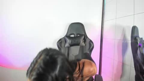 Estefa G online show from November 20, 2025, 10:42 pm