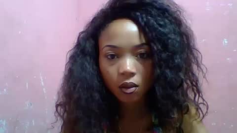 estelah20 online show from September 20, 2025, 5:08 am