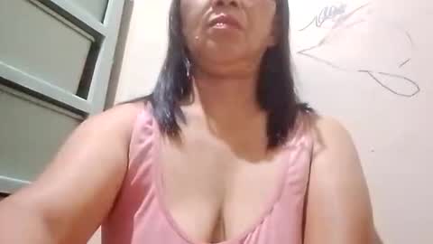 Snapshot of estella_babe chatting on April 23, 2026, 10:23 pm estella_babe online show from April 23, 2026, 10:23 pm