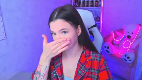 Snapshot of estercollins chatting on December 25, 2024, 3:40 am Ester online show from December 25, 2024, 3:40 am