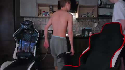 LOUIS online show from February 5, 2026, 11:15 am