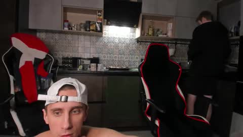 LOUIS online show from February 11, 2026, 11:10 pm