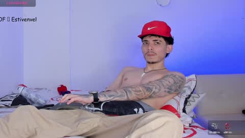 estivenvel online show from January 9, 2025, 2:07 pm