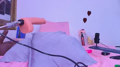 Estrella online show from February 20, 2025, 2:57 pm