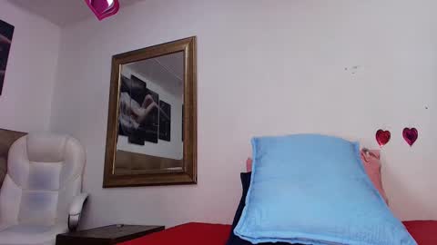 Estrella online show from March 10, 2025, 11:53 am