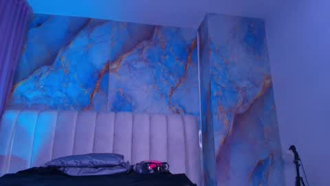 Estrella online show from February 22, 2026, 11:53 am