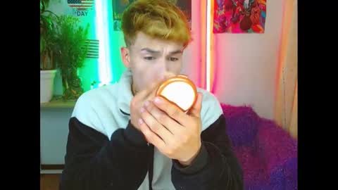 JORDAN online show from February 10, 2025, 2:52 am