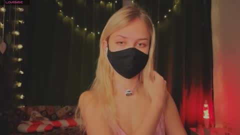 Sophia online show from January 12, 2026, 10:59 pm