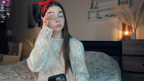 Mary online show from February 10, 2025, 7:26 am