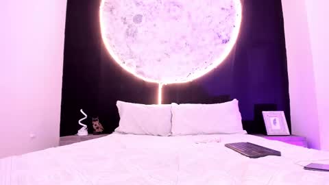 ethaancox online show from March 1, 2025, 1:00 am