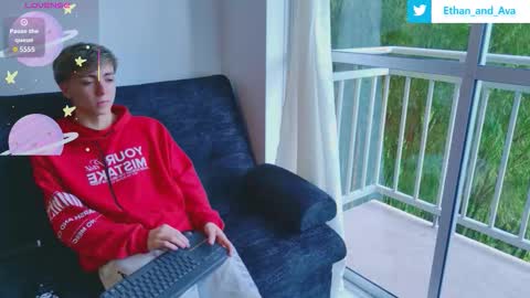 ethan and ava online show from October 19, 2025, 1:01 pm