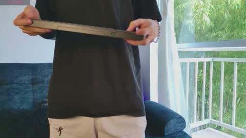 ethan and ava online show from November 7, 2025, 1:00 pm