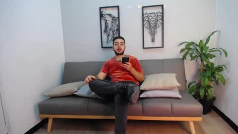 ethan_greys online show from December 17, 2025, 4:07 am