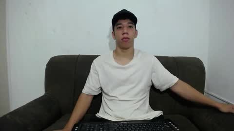 Ethan Noir online show from February 12, 2025, 6:19 pm