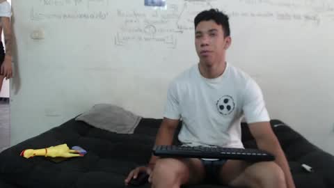 Ethan Noir online show from April 23, 2026, 9:17 pm