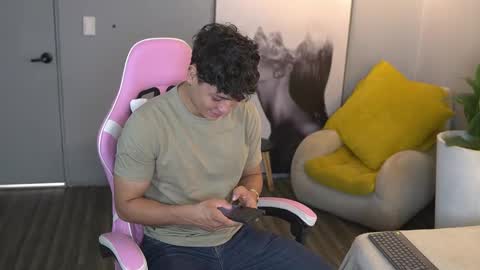Snapshot of ethan_occonor chatting on September 14, 2025, 4:17 pm ethan_occonor online show from September 14, 2025, 4:17 pm