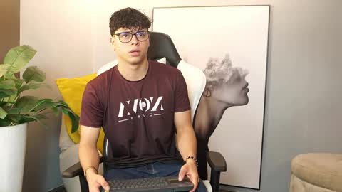 Snapshot of ethan_occonor chatting on October 3, 2025, 12:35 pm ethan_occonor online show from October 3, 2025, 12:35 pm