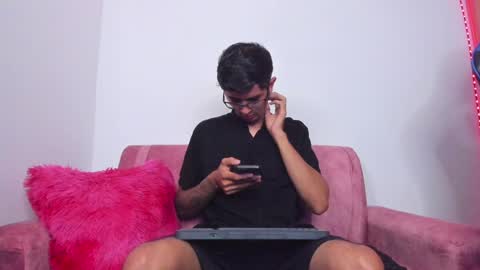 Snapshot of ethan_sai01 chatting on December 13, 2024, 7:58 am ETHAN SAI online show from December 13, 2024, 7:58 am