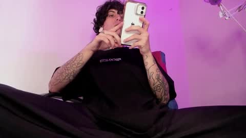 Snapshot of ethan_sykes chatting on October 30, 2025, 5:57 pm Ethan sykes online show from October 30, 2025, 5:57 pm