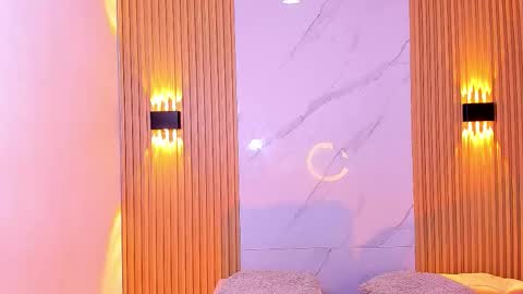 ethan_thouse online show from November 5, 2025, 7:36 pm