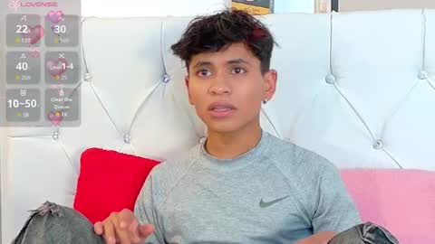 Ethan online show from November 15, 2025, 8:49 pm