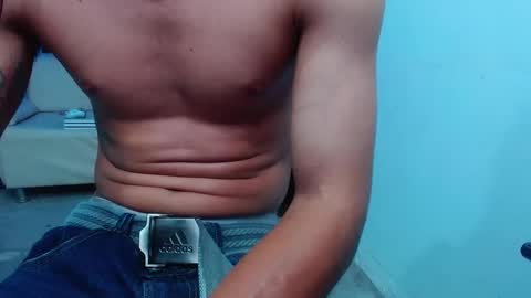 ethan white  online show from February 18, 2025, 3:10 am