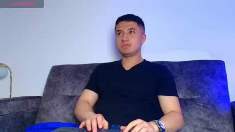 ethanconnor_ online show from October 23, 2025, 12:26 pm