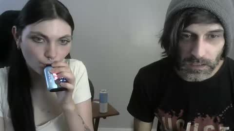 Snapshot of ethanvsvioletxxx chatting on October 5, 2025, 2:37 pm ethanvsvioletxxx online show from October 5, 2025, 2:37 pm