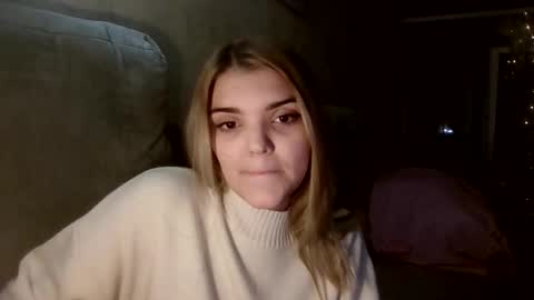 Viola online show from January 8, 2026, 6:43 pm