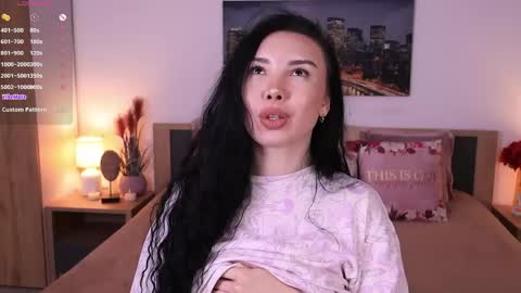 Snapshot of eva__si chatting on April 25, 2026, 6:27 am Eva online show from April 25, 2026, 6:27 am
