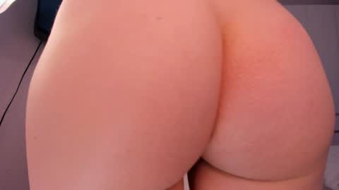 Eva Davis online show from January 11, 2025, 8:11 am