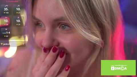 Snapshot of eva_eva00 chatting on November 28, 2025, 3:58 pm Evienne online show from November 28, 2025, 3:58 pm